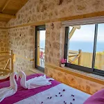 Luxury Honeymoon With Sea View Villa *