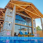 Luxury Honeymoon With Sea View Villa Kaş